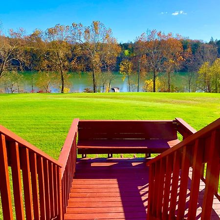 The Barn At Evermore: Riverfront Retreat W/Hot Tub Luray Exterior foto